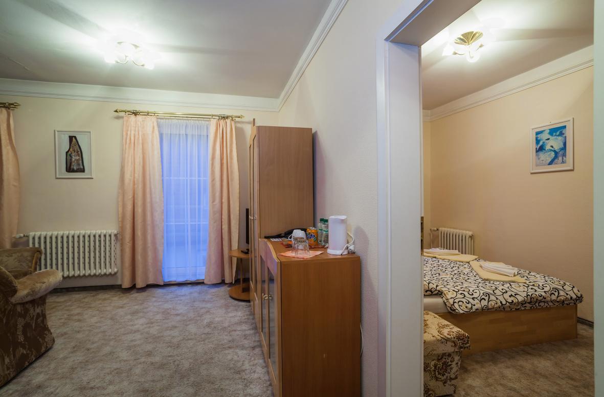 Hotel Central Kremnica Eksteriør billede